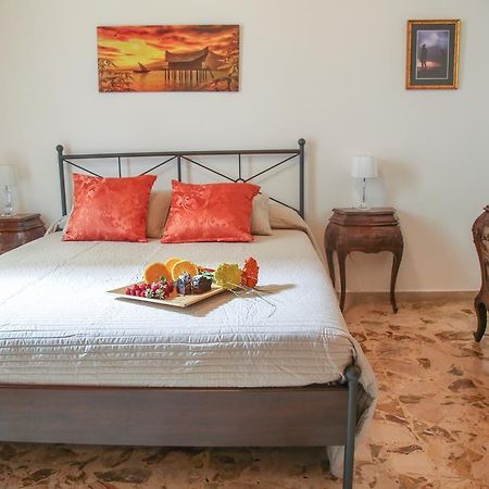 Soffio Del Libeccio B&B Syracuse Номер фото